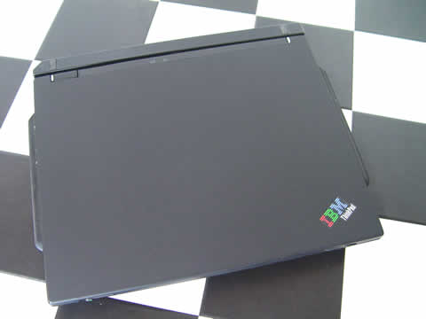中古モバイルパソコン IBM Thinkpad S30 (2639-4WJ) 中古モバイルパソコン IBM Thinkpad S30 (2639-4WJ)